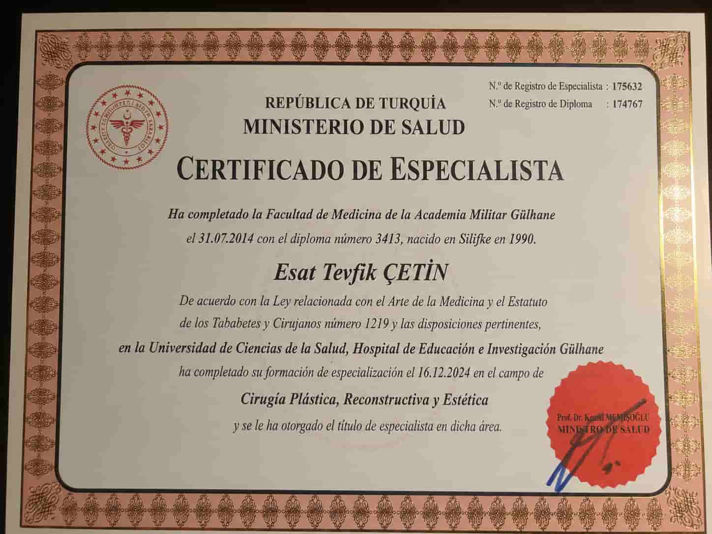 Certificado de Especialista en Cirugía Plástica, Reconstructiva y Estética del Dr. Esat Tevfik Çetin, Ministerio de Salud de Turquía